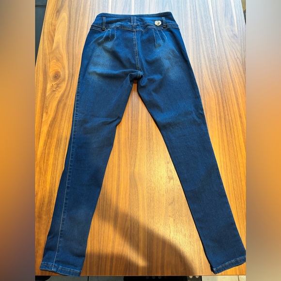 Benava blue jeans size 11 - Picture 2 of 6